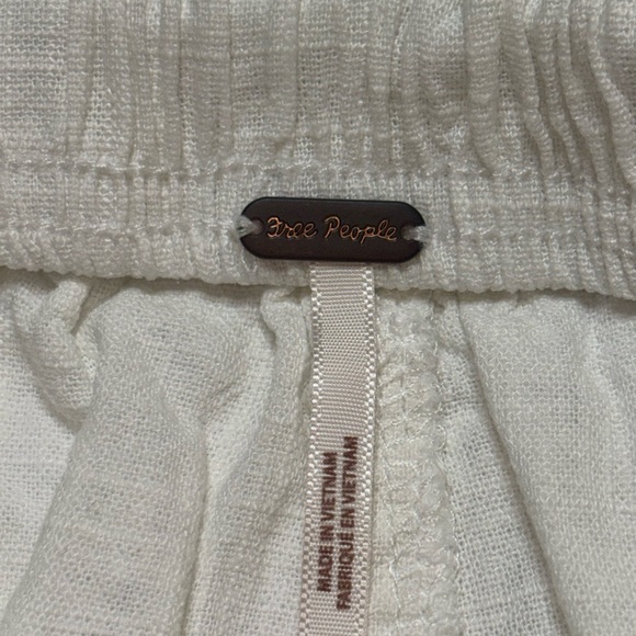 Free People Size XS White Linen Blend Boho Coquette Drawstring Shorts - Picture 5 of 7